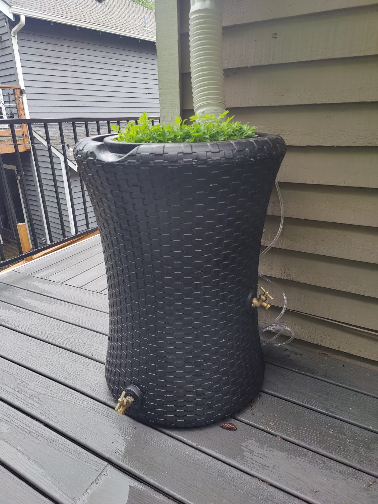 Good Ideas 50 Gallon Nantucket Rain Barrel Planter, Coyote Granite customer photo 2