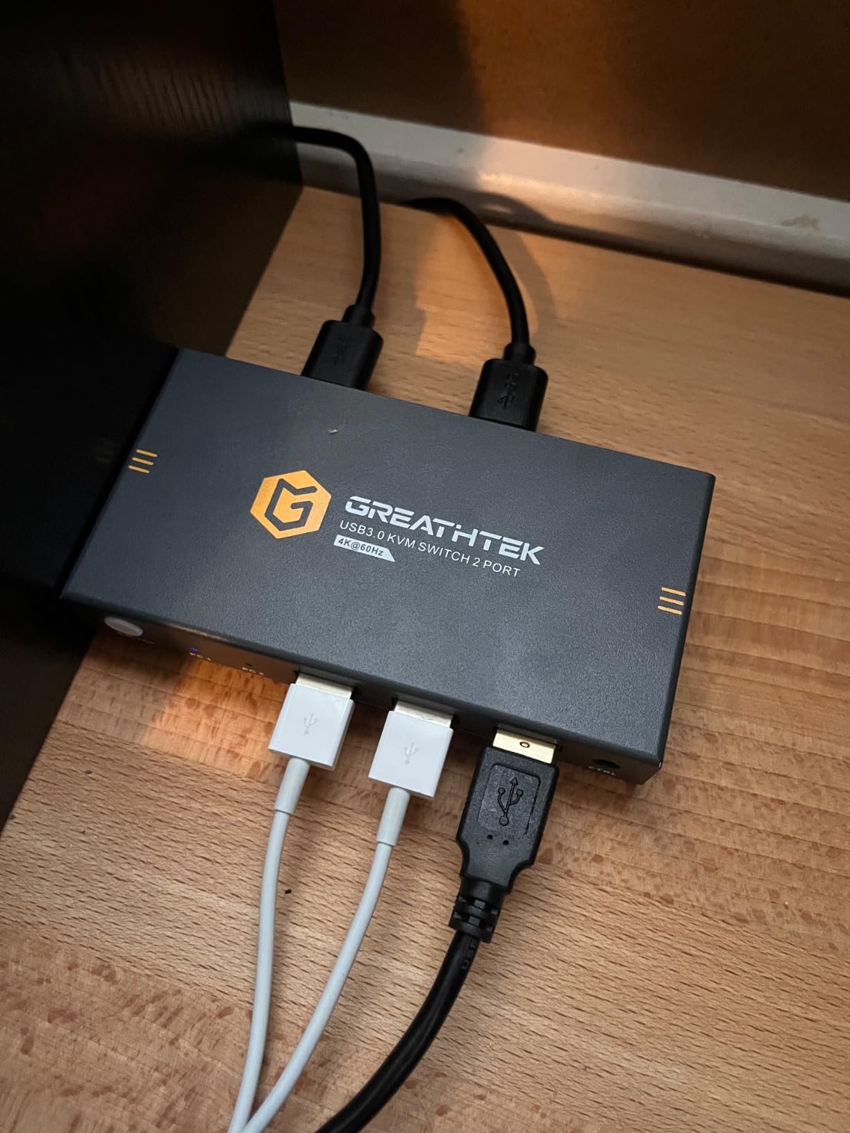 GREATHTEK 8K@60Hz HDMI KVM Switch 2 Monitors 2 Computers customer photo 1
