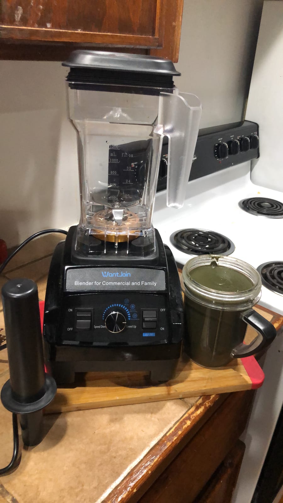 WantJoin Quiet Blender - 1800W 68OZ Commercial Blender with Brushless Motor Commercial Smoothies, Frozen Drinks, Self-Cleaning, Heavy-Duty Electric Countertop Blenders, Juice Ice Crushing in Bar Cafe customer photo 2