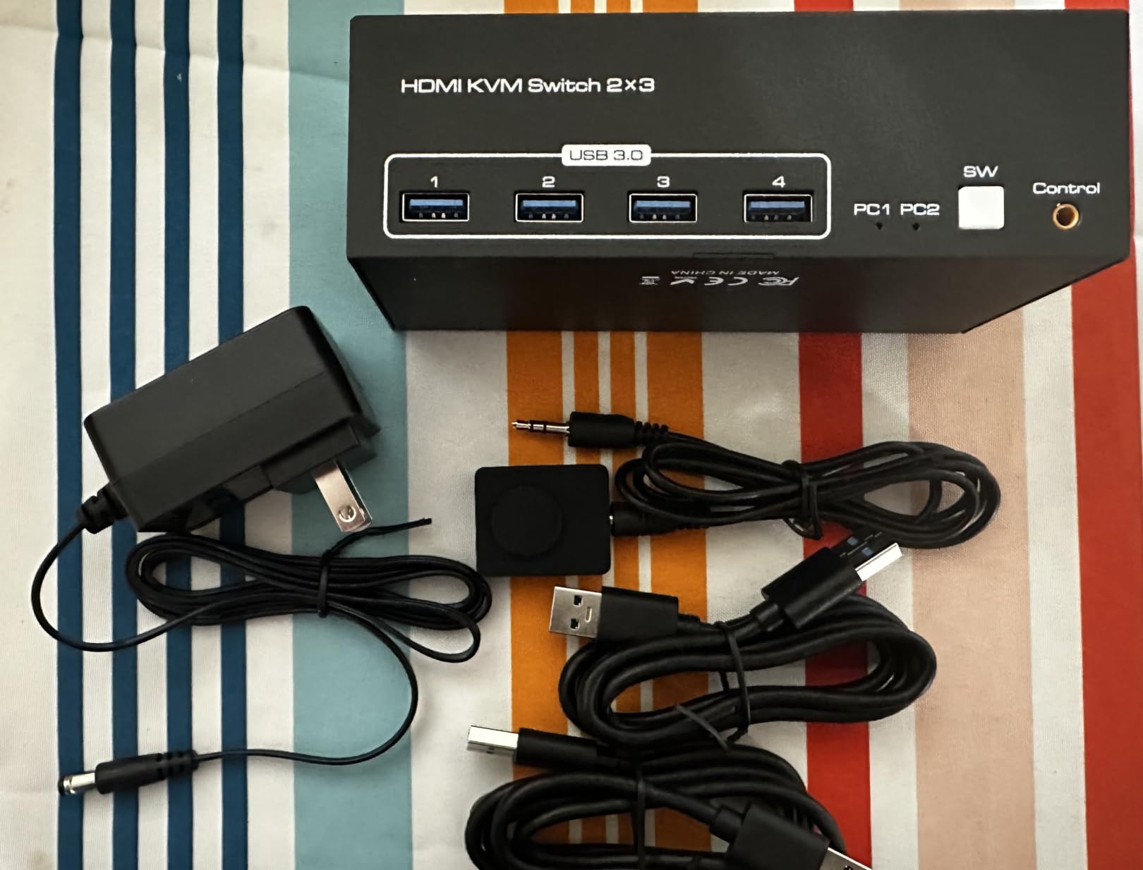 4K@120Hz KVM Switch 2 Monitors 2 Computers 8K@60Hz HDMI KVM Switch Share Dual Monitor and 4 USB Devices Support Extended/Copy Mode with USB 3.0 Cables and Extended Controller customer photo 1