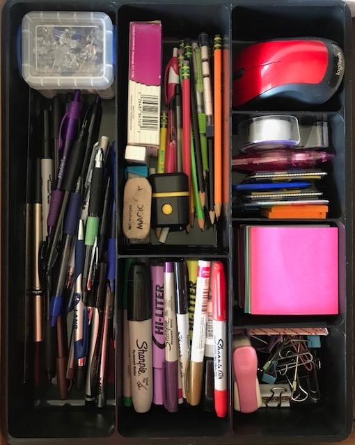 Rubbermaid Extra Deep Desk Drawer Director Tray, Plastic, 11.875 x 15 x 2.5 Inches, Black customer photo 2