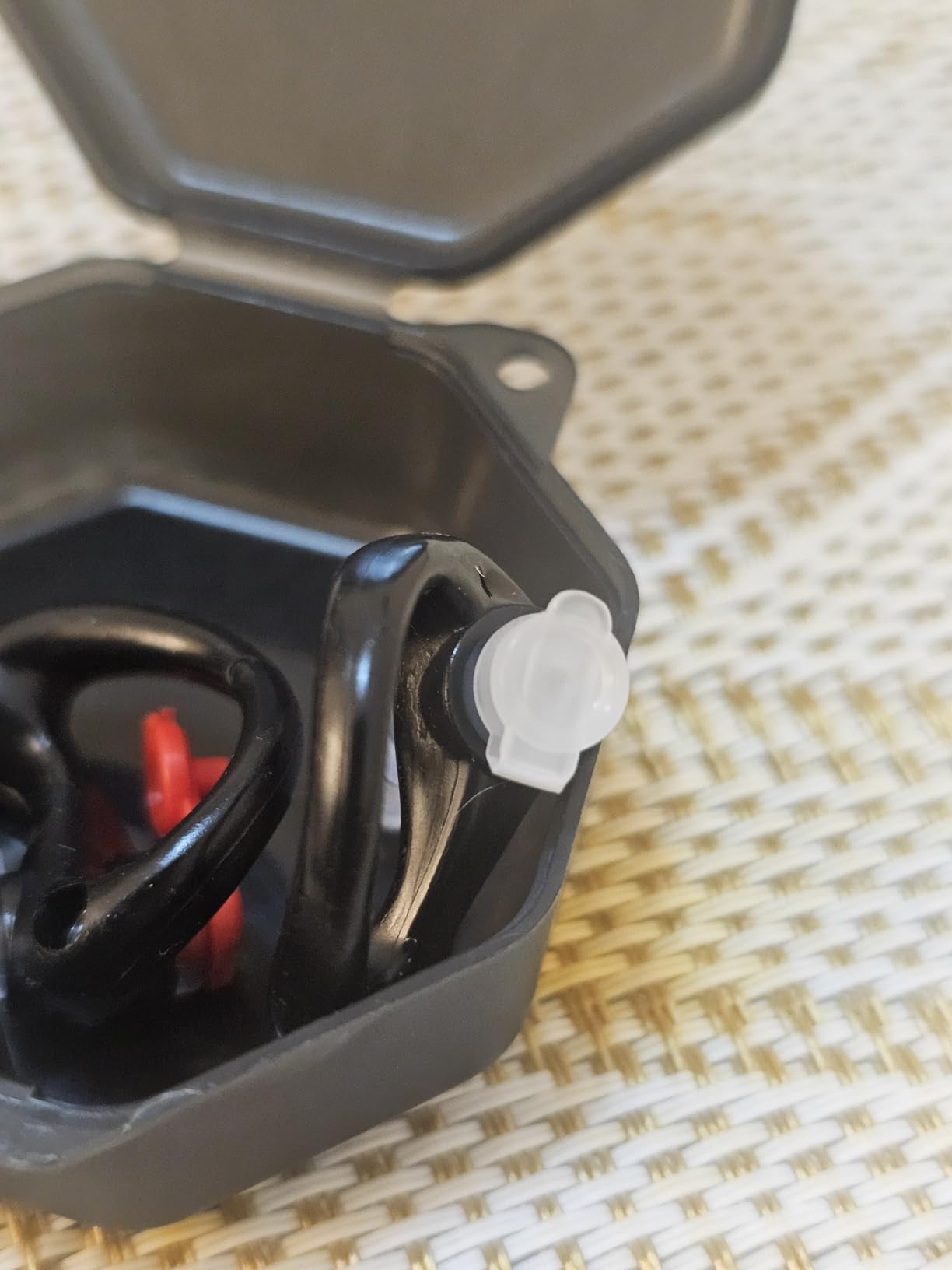 SureFire EP4 Sonic Defenders Plus Filtered Earplugs, Triple flanged Design, Reusable, Black, Medium customer photo 2