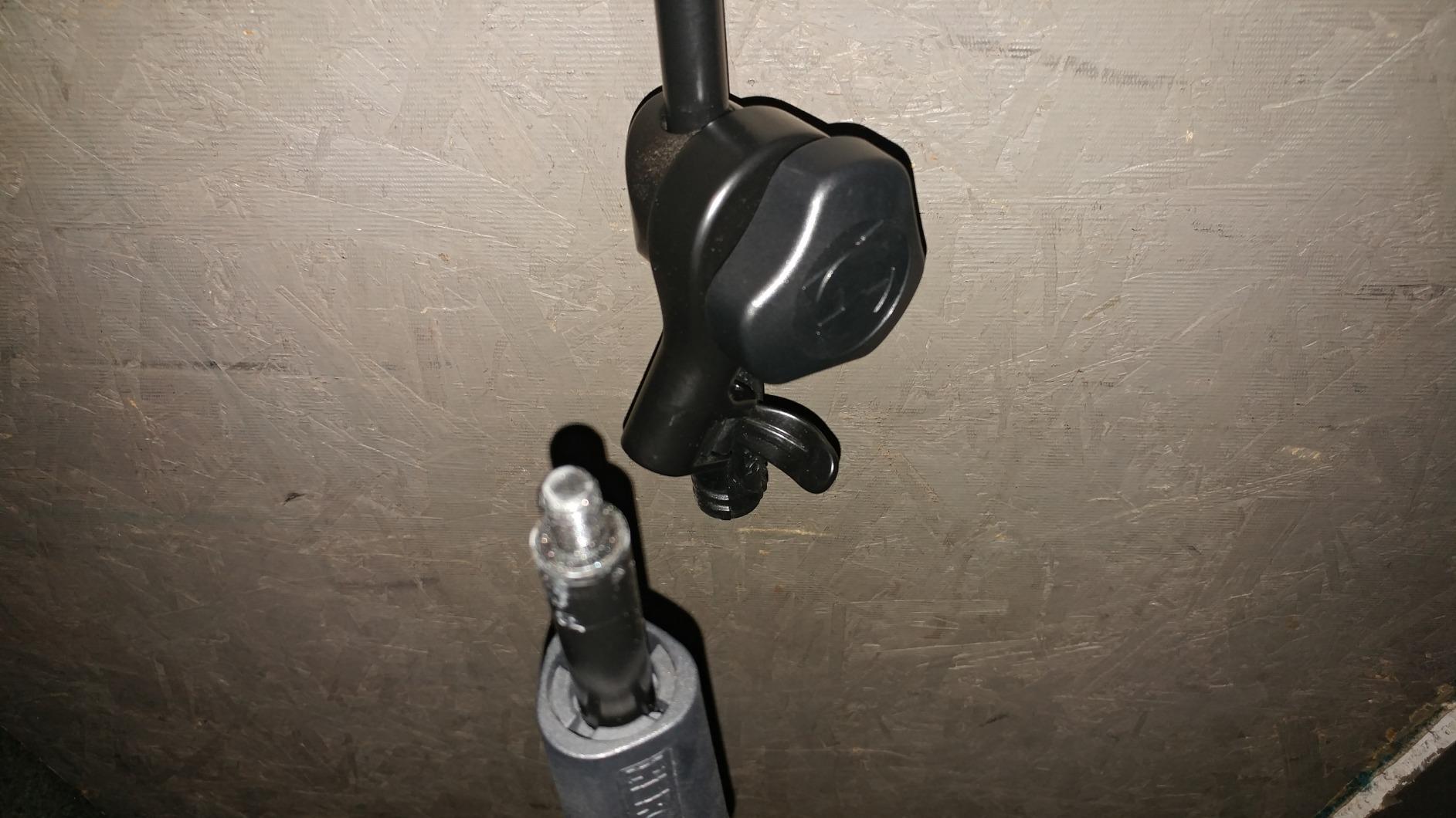 Hercules Stands MS432B Quick Turn Microphone Stand customer photo 2