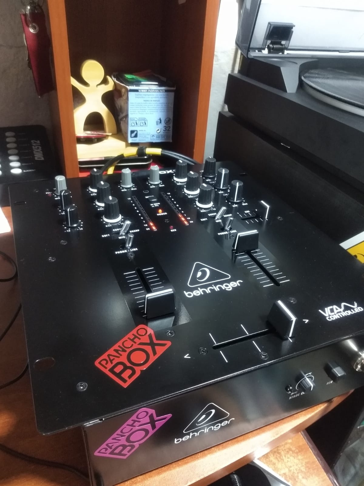 Behringer PRO MIXER NOX101 Premium 2 Channel DJ Mixer with Full VCA-Control and Ultraglide Crossfader customer photo 2