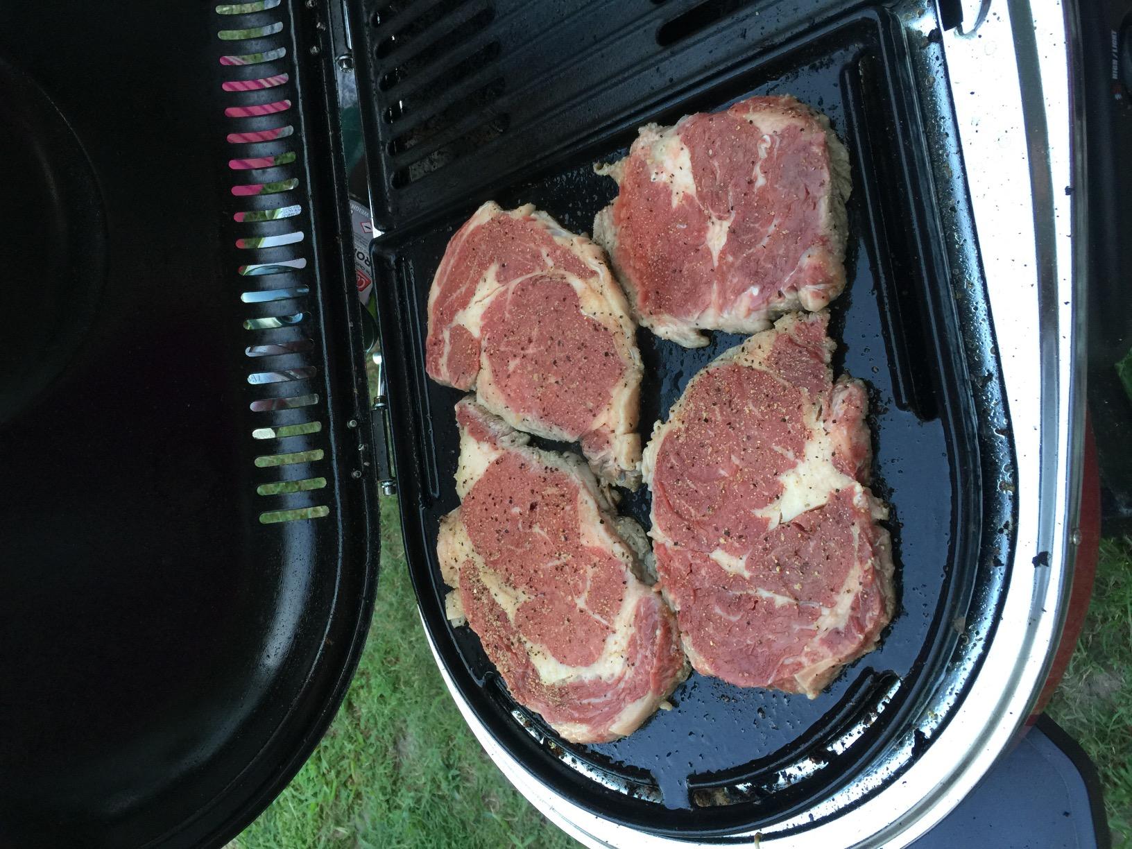 Coleman RoadTrip Cast Iron Griddle Accessory, 142 Square Inch Cooking Area, Fits Coleman RoadTrip Grills, Easy to Clean customer photo 1