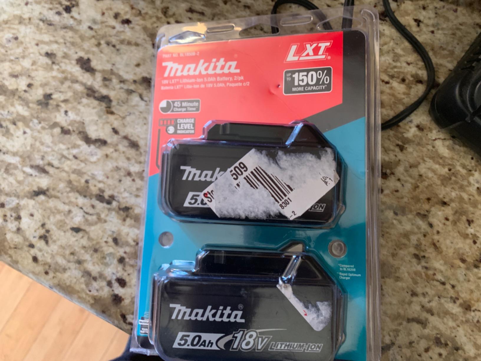 Makita BL1850B-2 18V LXT Lithium-Ion 5.0Ah Battery, 2/pk, Black customer photo 1
