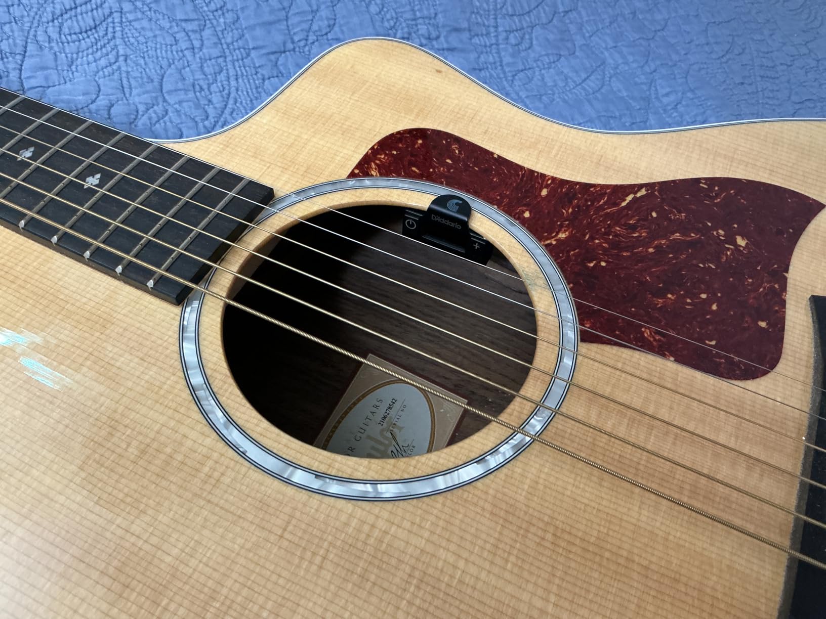 D'Addario NS Micro Soundhole Tuner, Discreet Chromatic Acoustic Guitar customer photo 1