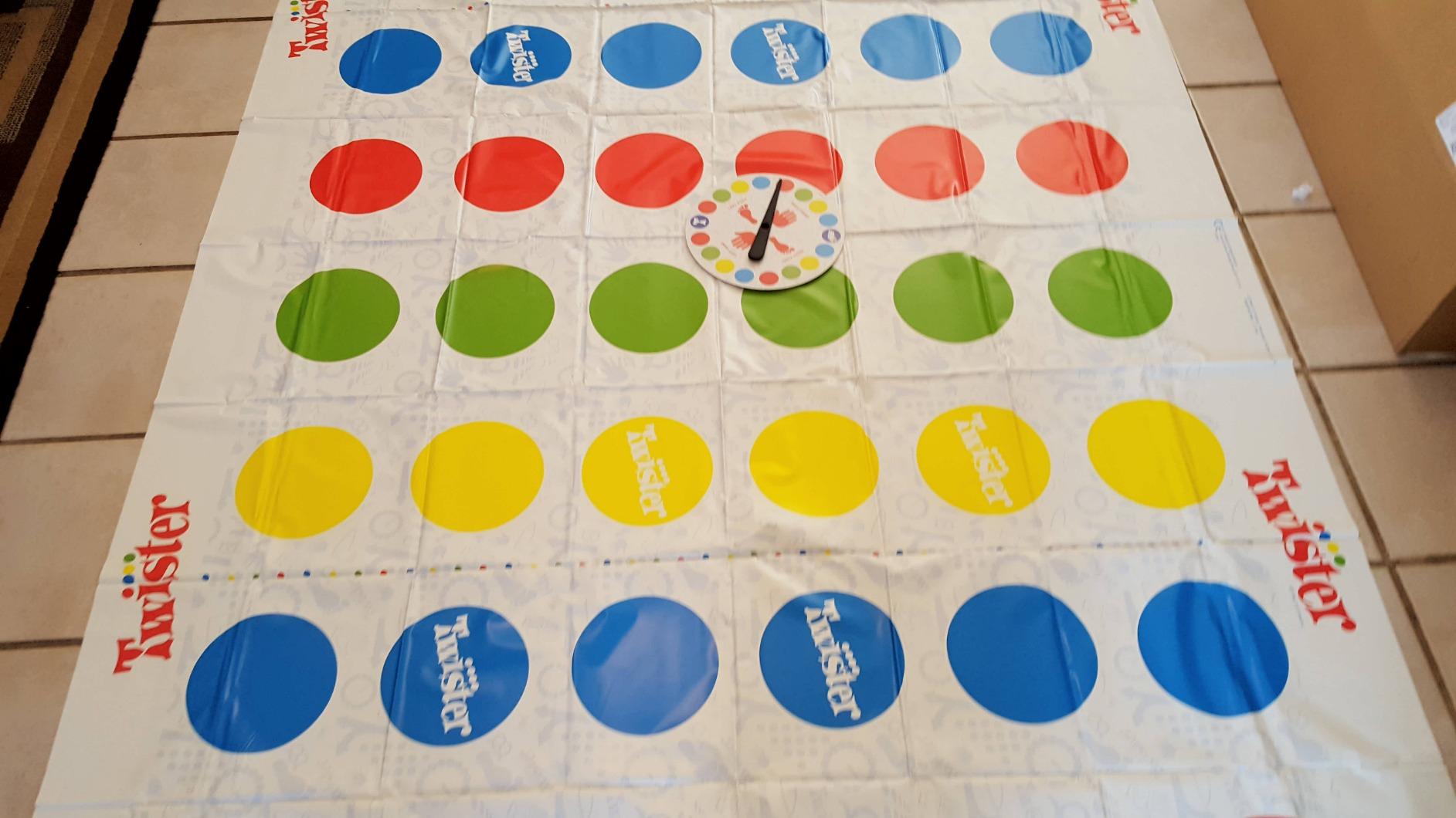 Hasbro Gaming Twister Ultimate: Bigger Mat, More Colored Spots, Family, Kids Party Game Age 6+; Compatible with Alexa (Amazon Exclusive) customer photo 1