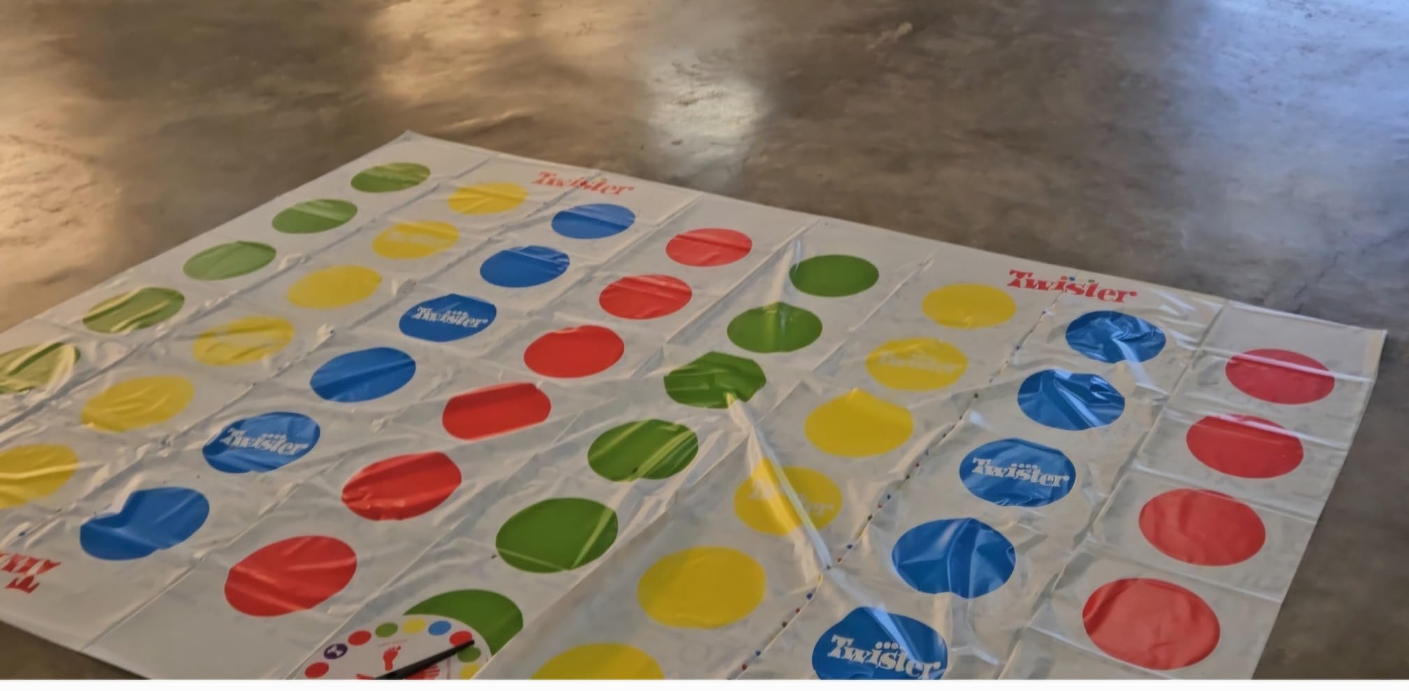 Hasbro Gaming Twister Ultimate: Bigger Mat, More Colored Spots, Family, Kids Party Game Age 6+; Compatible with Alexa (Amazon Exclusive) customer photo 2