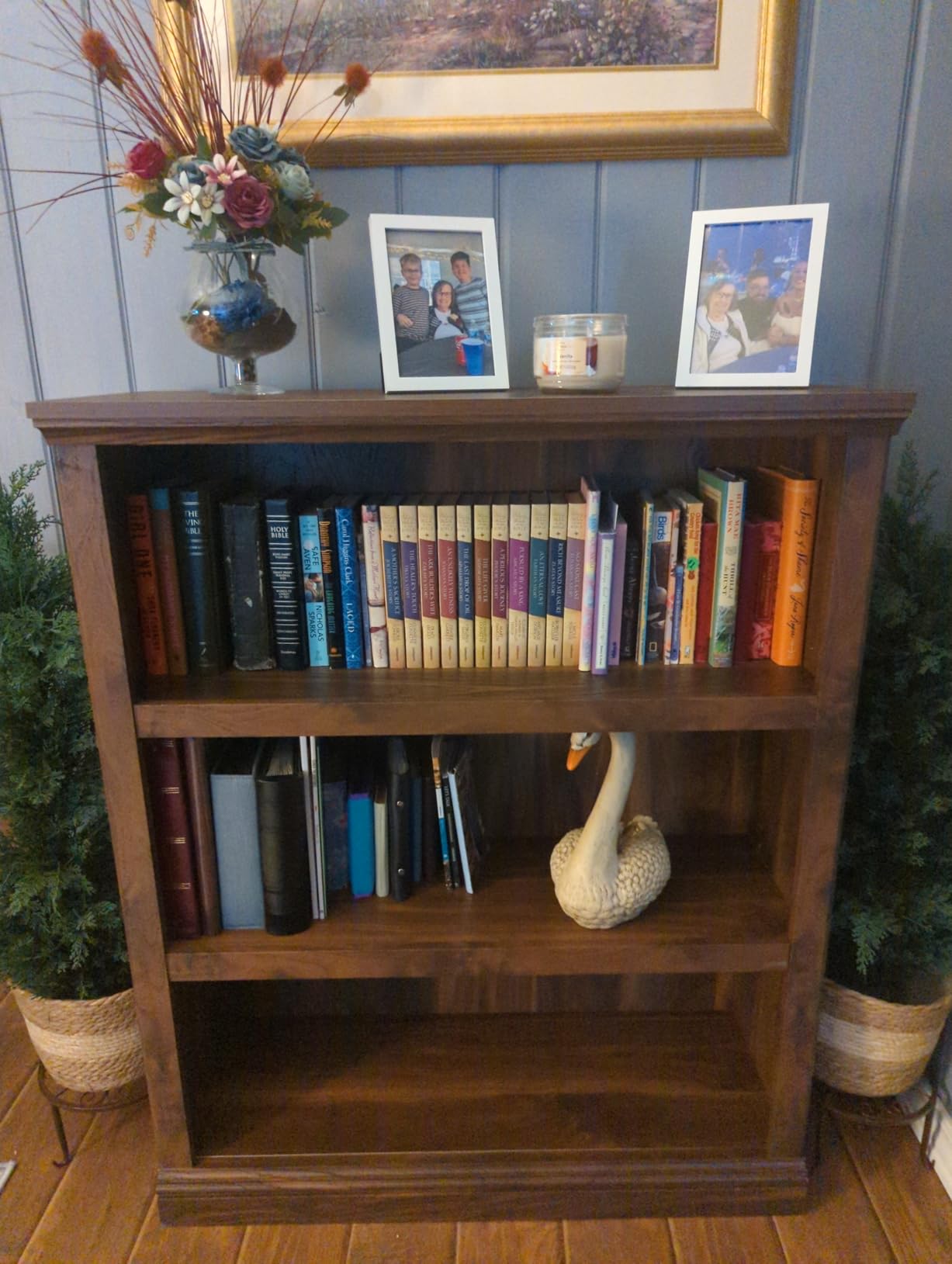 Sauder 3 Tier Book Shelf Wooden Bookcase Multipurpose Bookshelf for Home Office, Living Room, in Estate Black customer photo 2