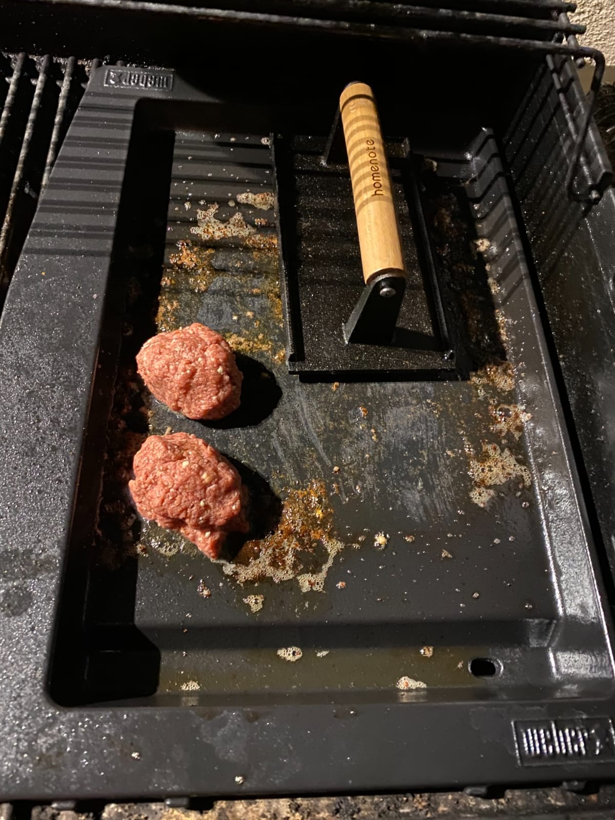 Weber® Genesis II Griddle Insert, Porcelain-Enameled Cast Iron customer photo 2