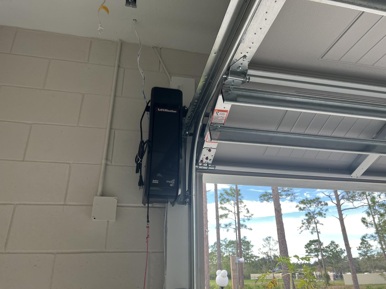 LiftMaster Premium Series 98022 (Replaces 8500W) Jackshaft Garage Door Operator, WiFi customer photo 1