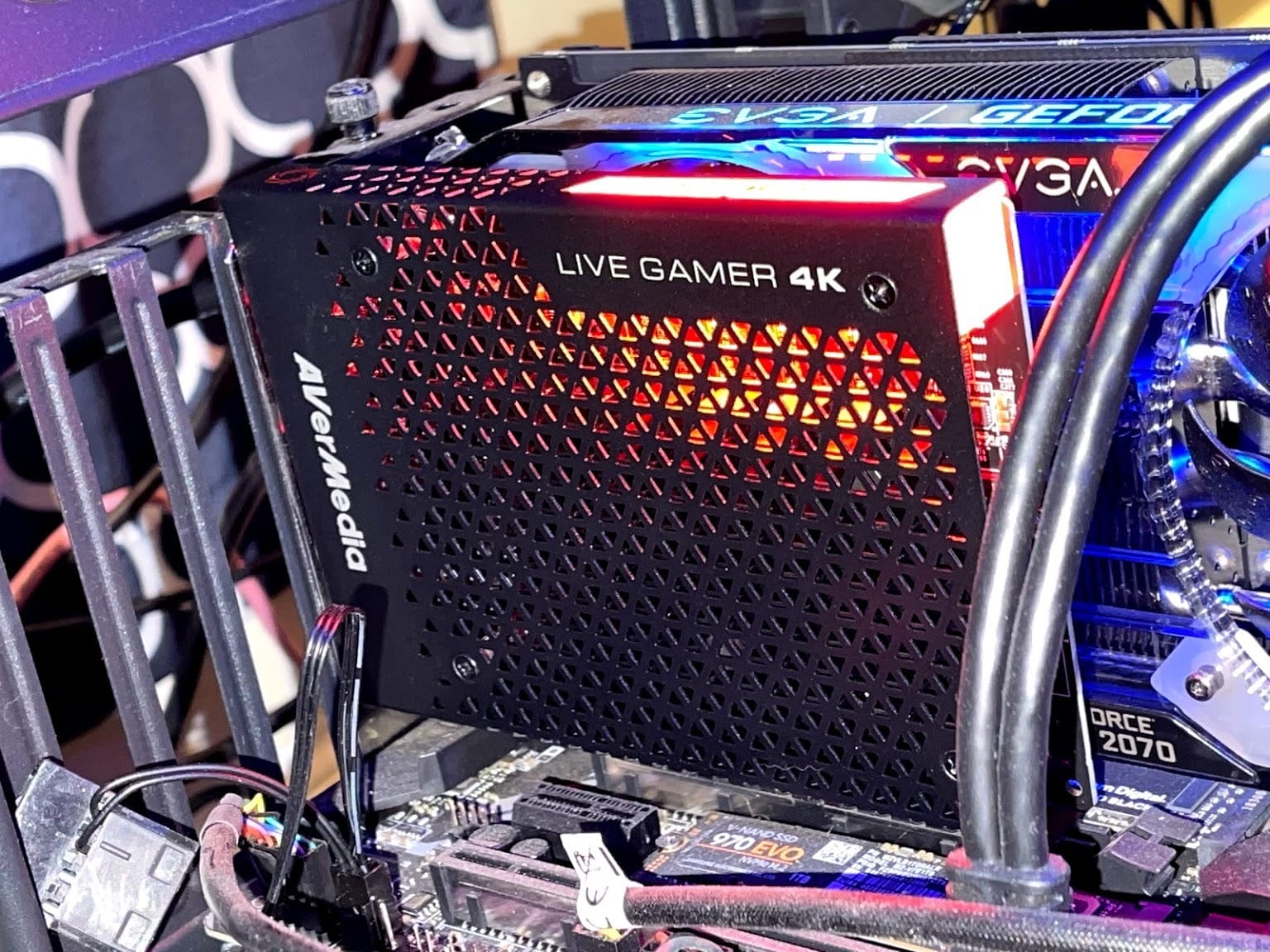 AVerMedia Live Gamer Ultra GC553 – 4K60 HDR Pass-Through, 4K30 Capture, Low Latency for Xbox Series X/S, PS5, Switch, Windows 11/macOS 10.13 customer photo 1
