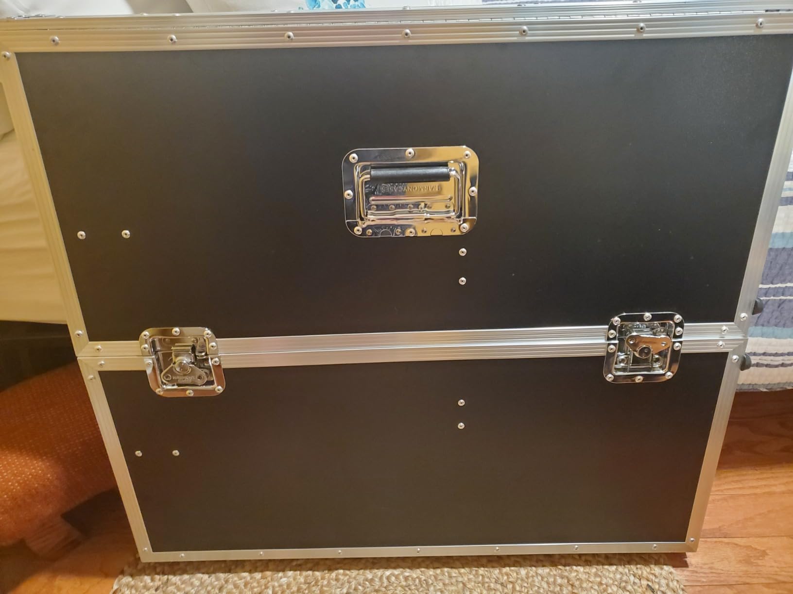Portable DJ Workstation Table - Compact Folding Design - Harmony Cases customer photo 1