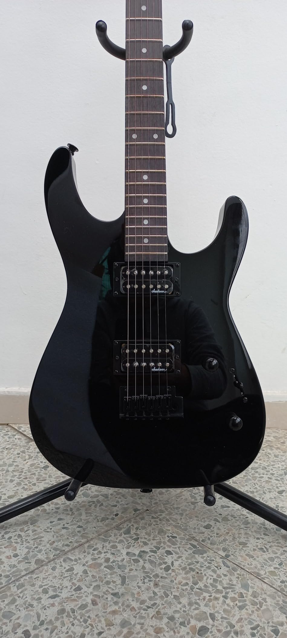 Jackson JS Series Dinky JS11 - Black with Amaranth Fingerboard customer photo 1