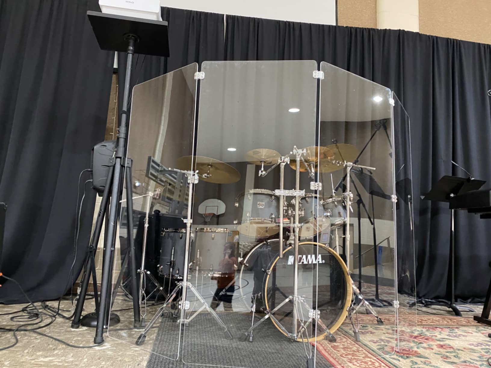 PENNZONI Drum Shield 5ft with Plastic Hinges, Comes with 5 Drum Panels & Plastic Hinges, Premium Clear Acrylic Panels, Drum Screen customer photo 1