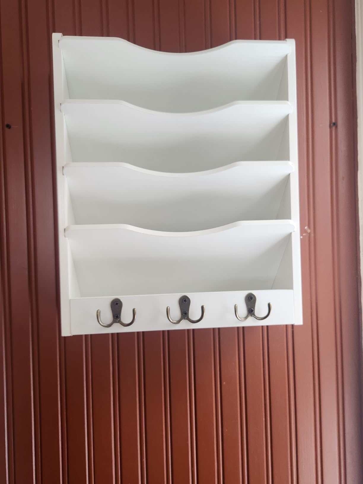 PAG-Mass 5-Tier Wall File Holder Hanging Mail Organizer Wood Magazine Literature Rack with 6 Hooks, Brown customer photo 1