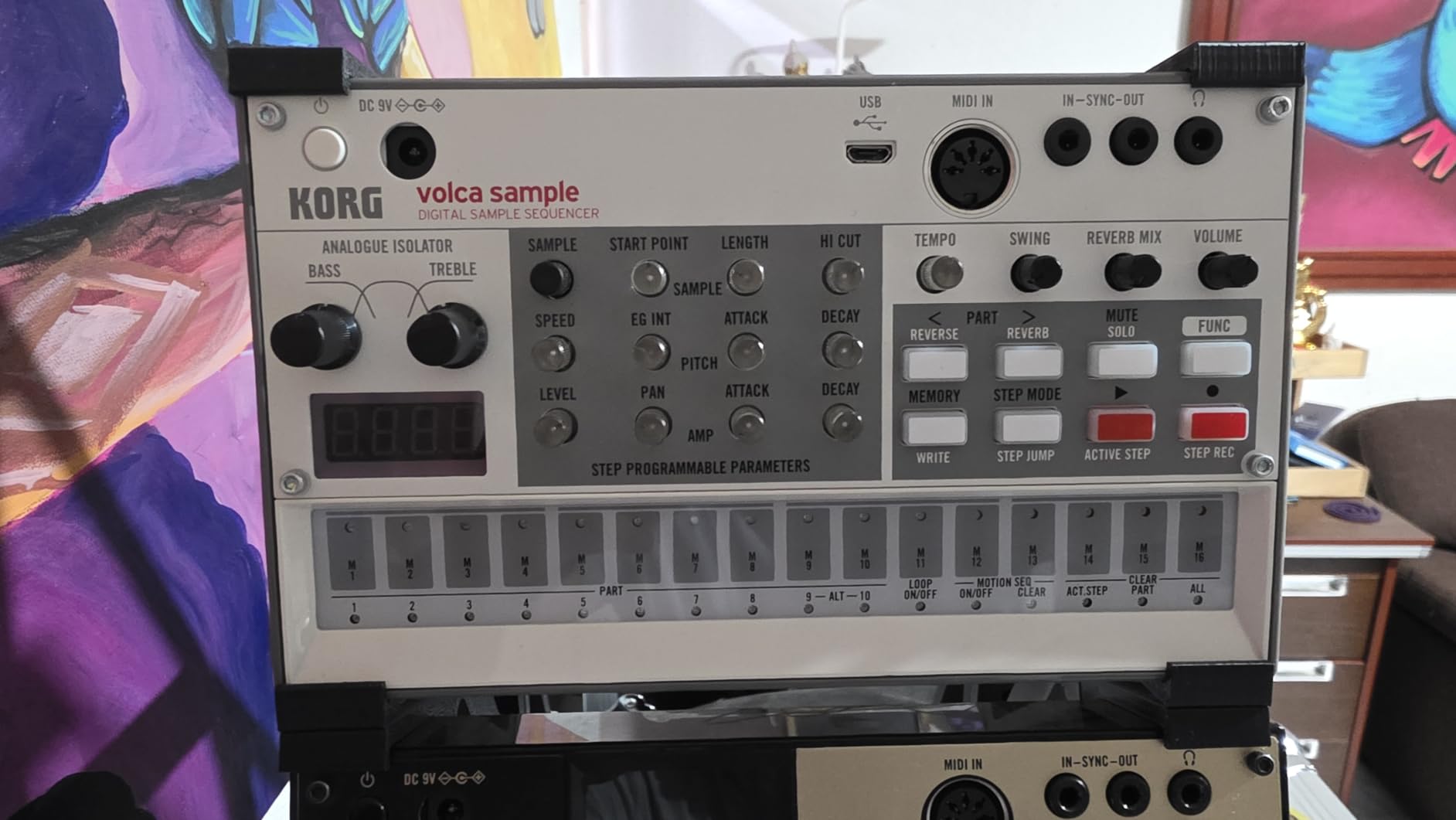 Korg Volca Sample 2 Digital Sample Sequencer Drum Machine w/Pattern Chain Mode and 16-step Sequencer customer photo 1