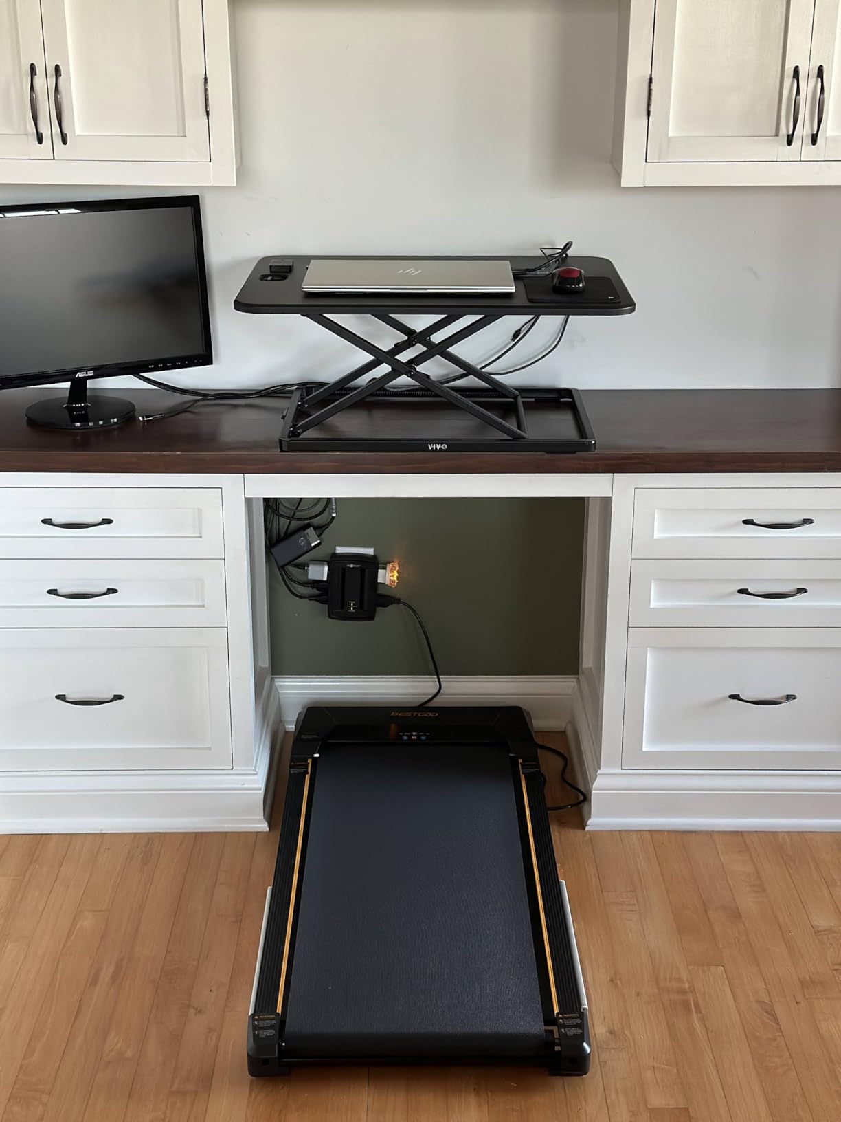 VIVO Black 26 in Single Top Standing Desk Converter, DESK-V001J customer photo 2