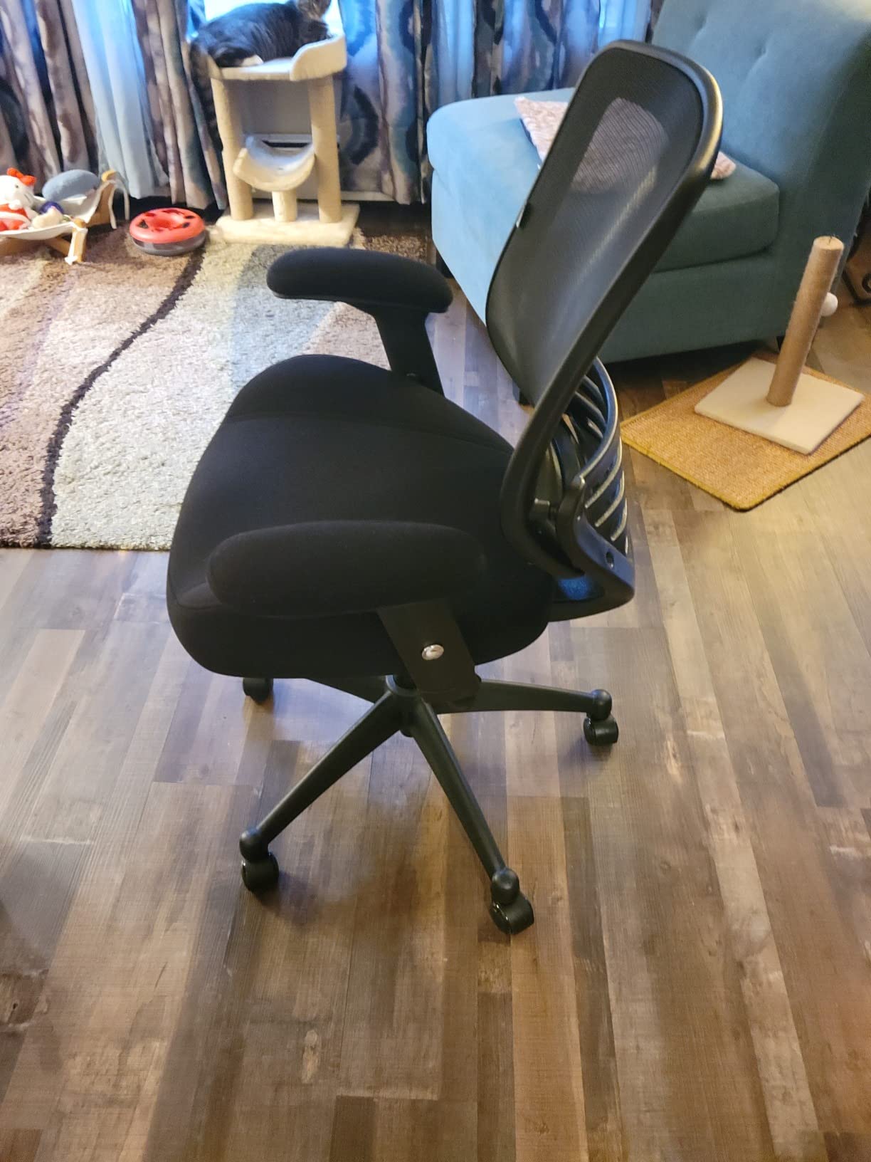 BOLISS 400lbs Ergonomic Office Chair Soft Thick Seat with Mesh Back (Black) customer photo 2