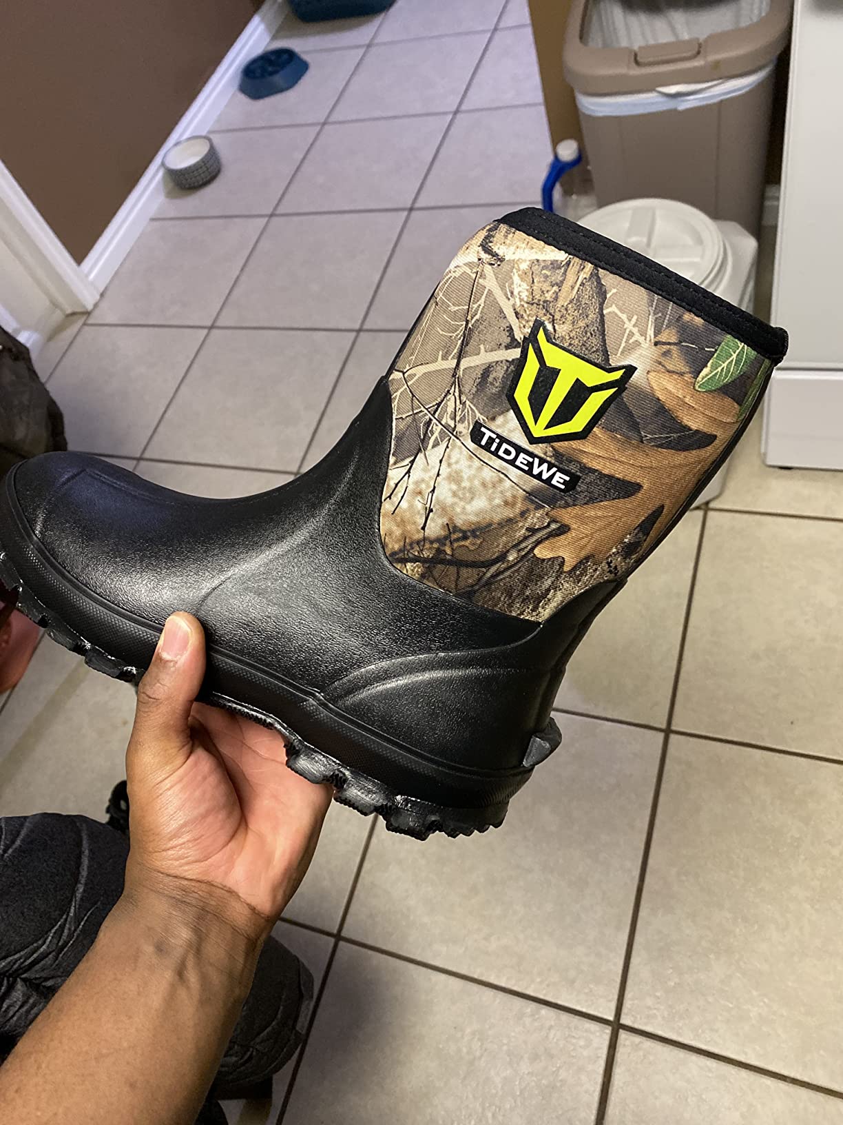 TIDEWE Rubber Boots for Men, Waterproof Hunting Work Boots customer photo 1