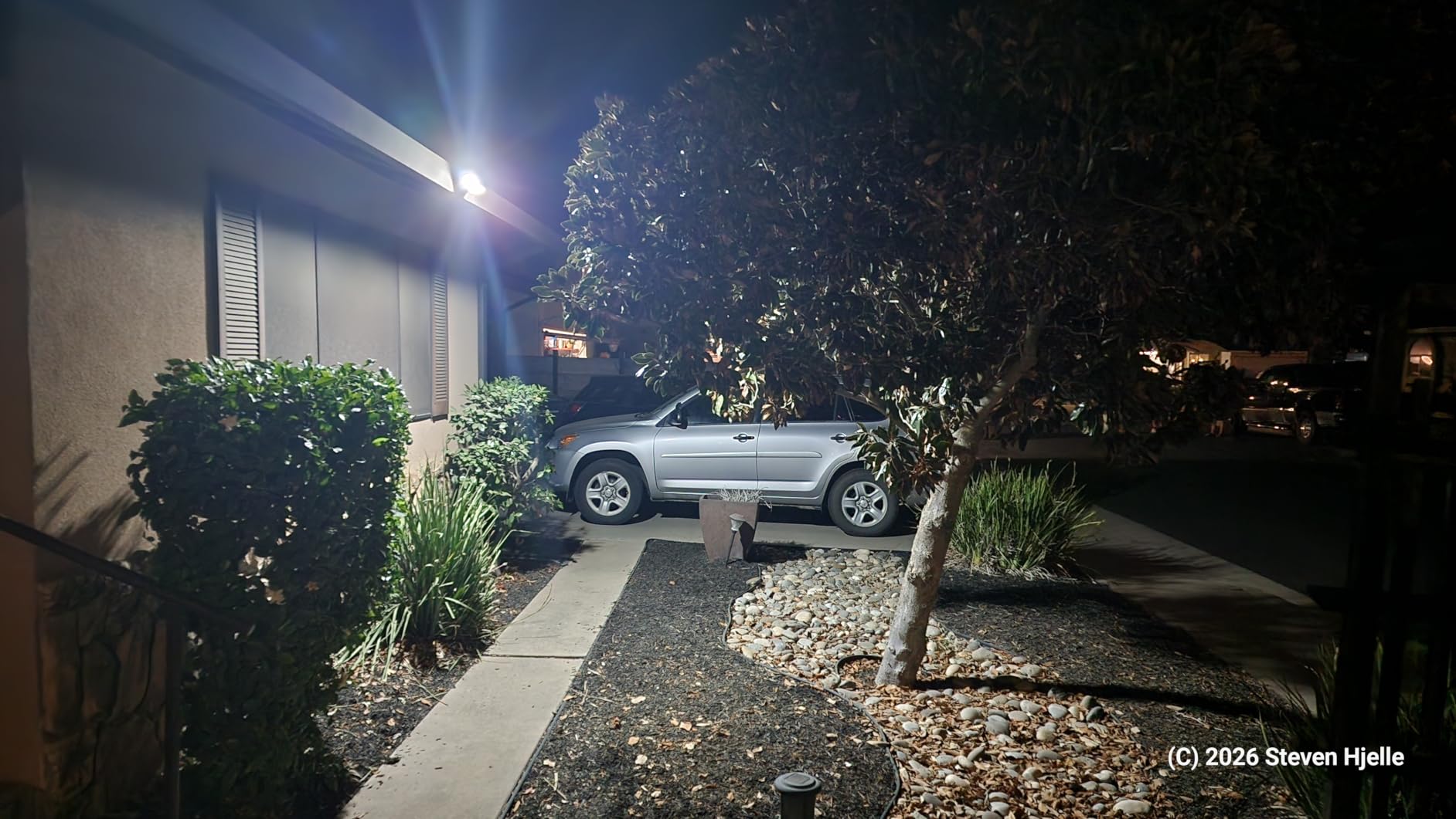 Tuffenough Solar Outdoor Lights 2500LM 210 LED Security Lights with Remote Control,3 Heads Motion Sensor Lights, IP65 Waterproof,270° Wide Angle Flood Wall Lights with 3 Modes(2 Packs) customer photo 2