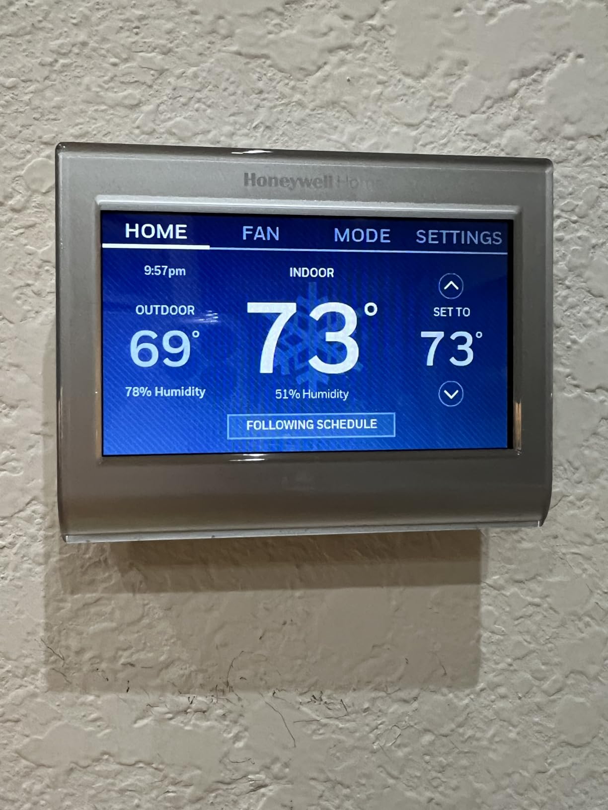 Honeywell Home RTH9600WF Smart Color Thermostat ENERGY STAR Wi-Fi Programmable Touchscreen Alexa Ready - C-Wire Required customer photo 1