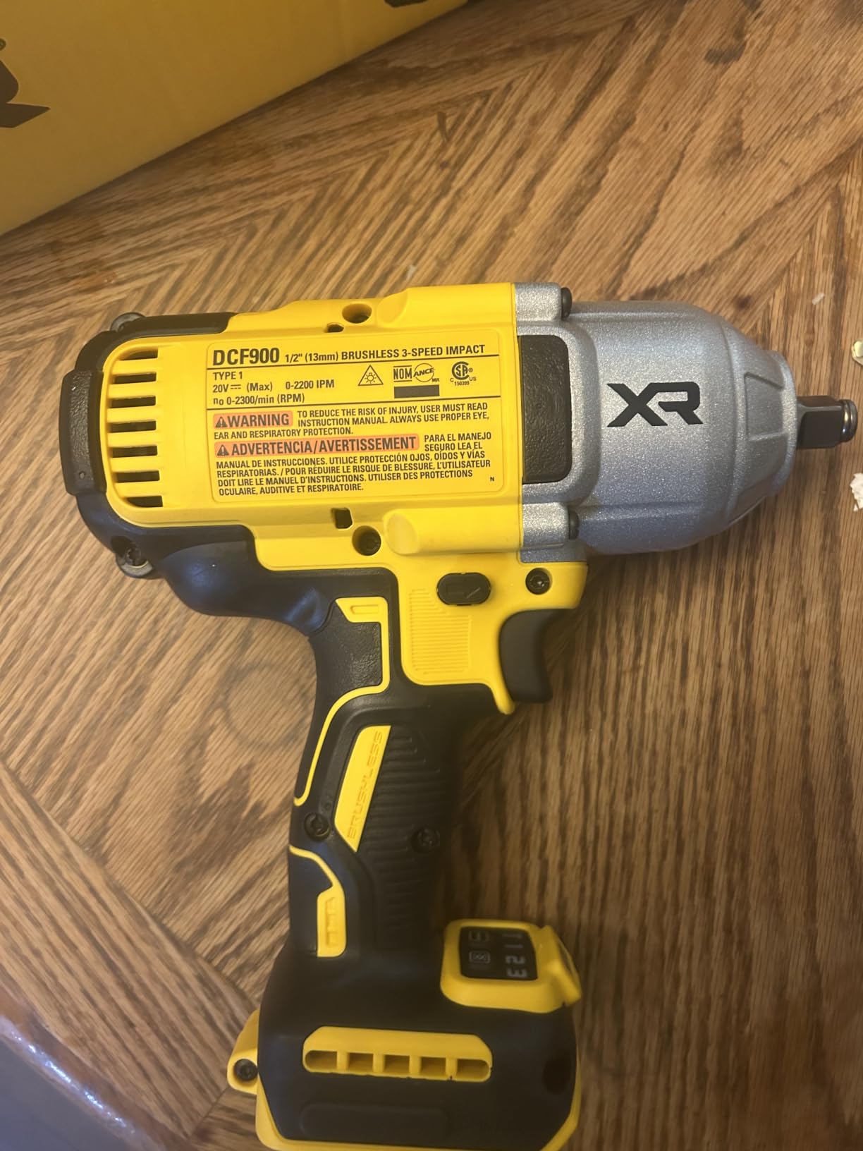 DEWALT 20V MAX Cordless Impact Wrench (DCF900P1) customer photo 2