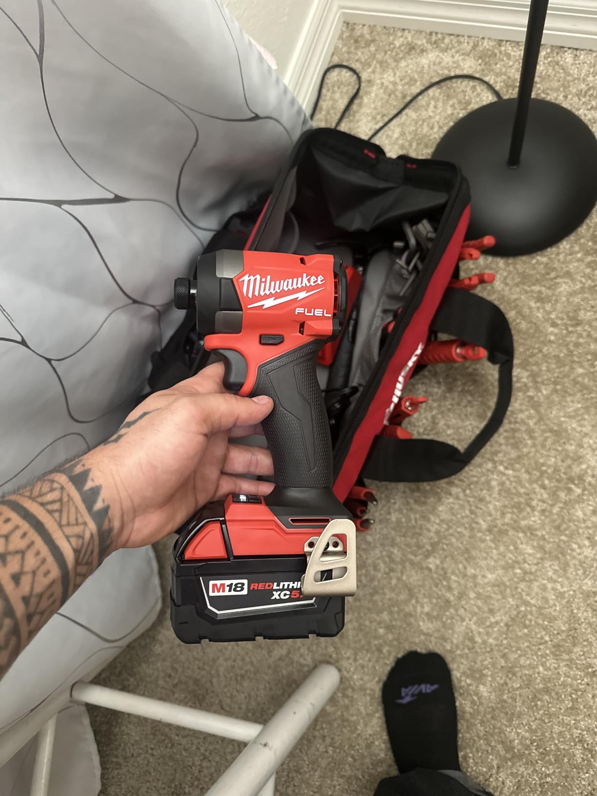 Milwaukee Electric - M18 Fuel. 1/4 HEX Impact Driver customer photo 2