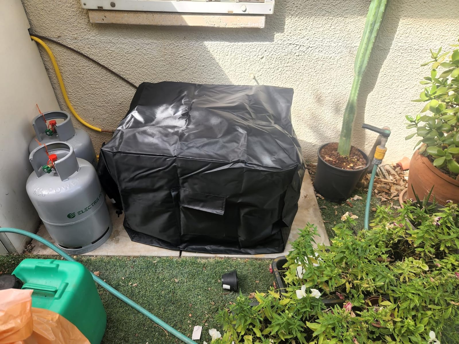 WLEAFJ Generator Cover Heavy Duty Waterproof, Universal Portable Generator Cover 32”L x 24”W x 24”H - for Most Generators 5000-10000 Watt customer photo 1