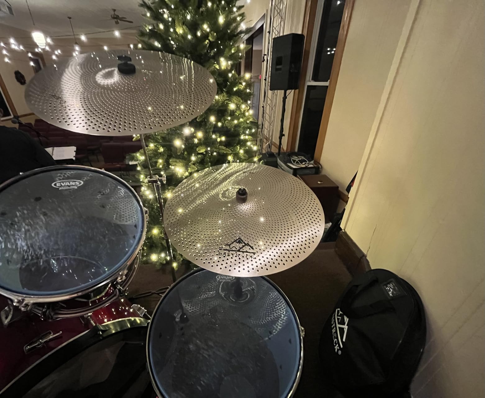 EASTROCK 5 Pieces Low Volume Cymbal Pack with Cymbal Bag and Felts,Silver customer photo 1