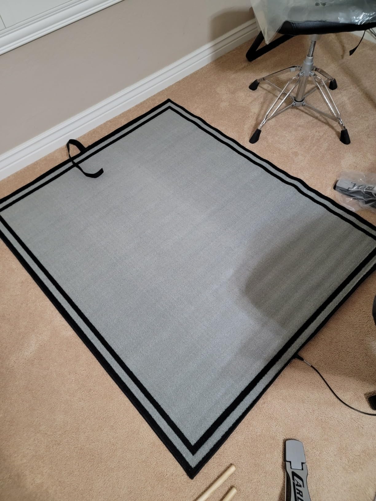 Drum Rug Mat with Non-Slip Grip Bottom, 4x6ft Drum Carpet Noise Reduction, Drum Floor Mat for Electric Drum and Jazz Drum Set Splash Stands, Gift for Drummer, Music Drum Accessories, 48x72in, Black customer photo 2