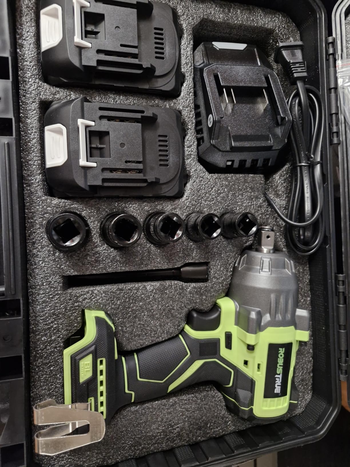Robustrue 1600N.m (1180ft-lbs) Cordless Impact Wrench, 1/2 High Torque Brushless Impact Gun, 2400RPM Power, 2 x 4.0Ah Batteries, Fast Charger, Impact Wrench for Heavy Duty Truck RV Mower customer photo 2