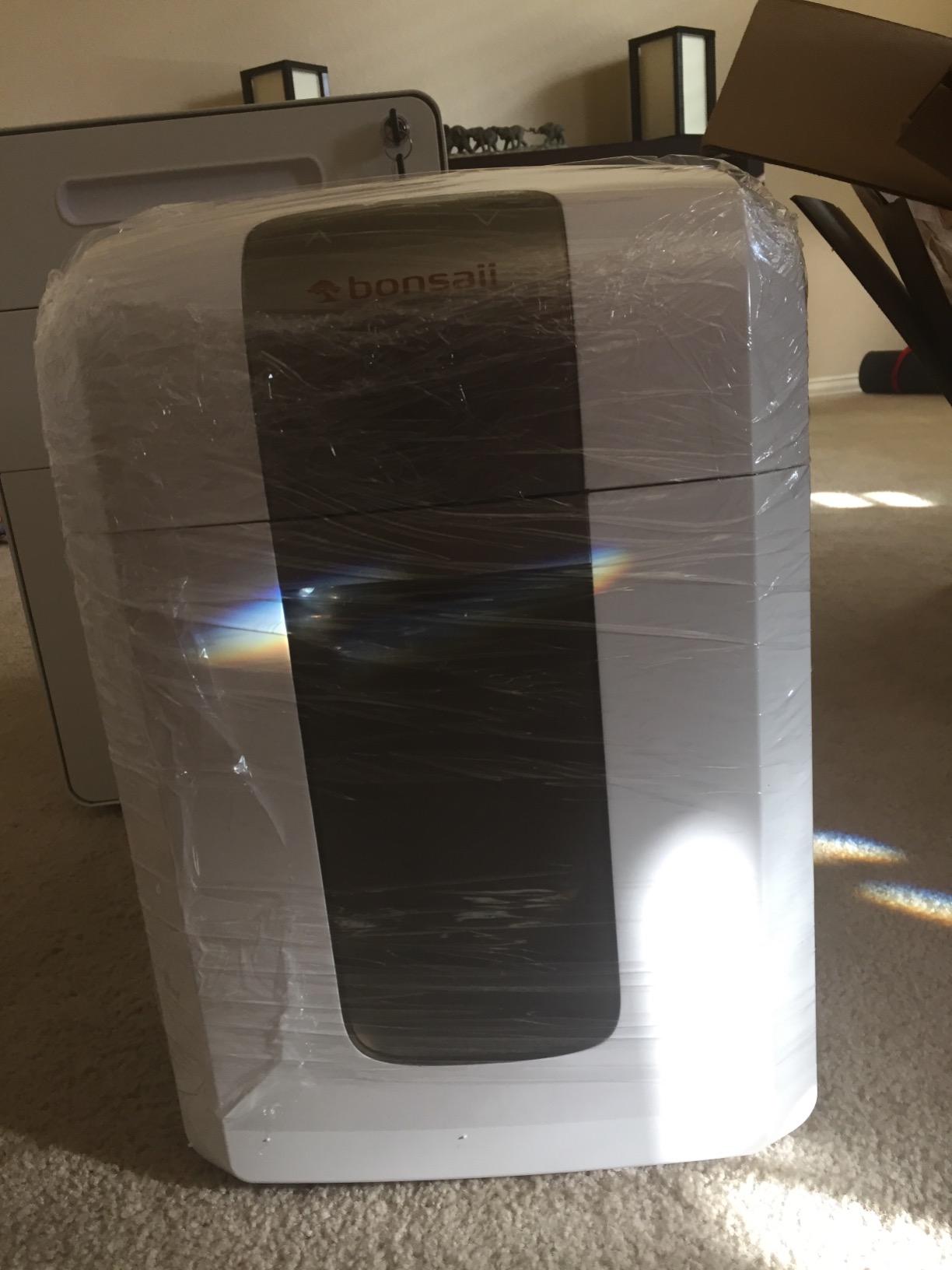 Bonsaii 120-Sheet Autofeed Micro-Cut 30-Min Run Heavy Duty Paper Shredder customer photo 1