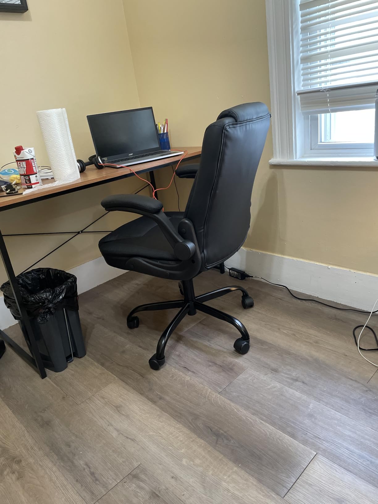 Leather Office Chair, PU Home Computer Desk Chairs with Ergonomic Back Support, 360°Swivel Free,Small Gmaing Chair with Wheels and Adjustable Armrests, for Short People Use, Black customer photo 2