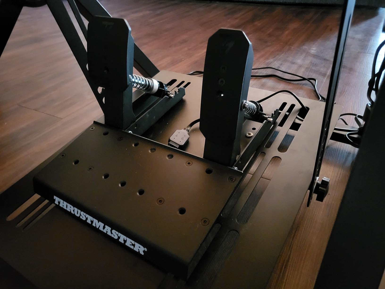 Thrustmaster T598 Direct Drive Racing Wheel & Pedal Set - PS5 & PC customer photo 2