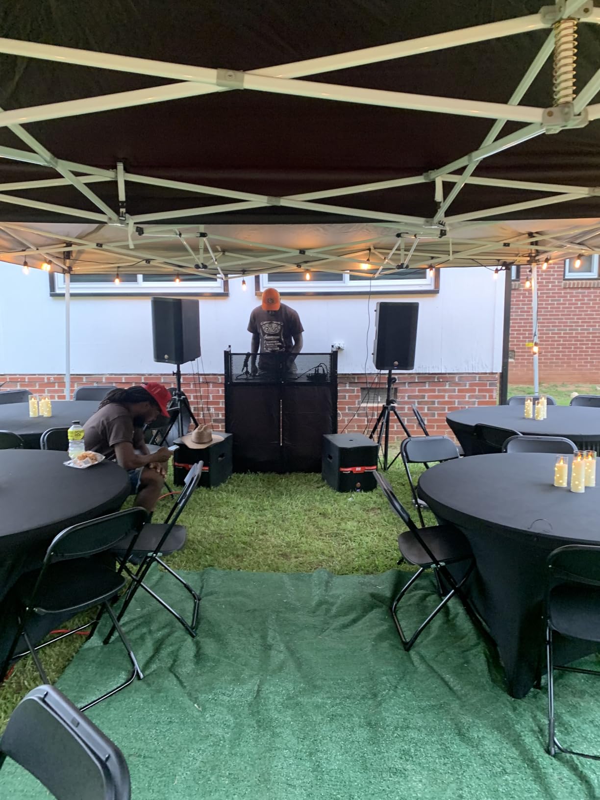 Portable DJ Booth Facade Stand | Foldable DJ Table with 38.5