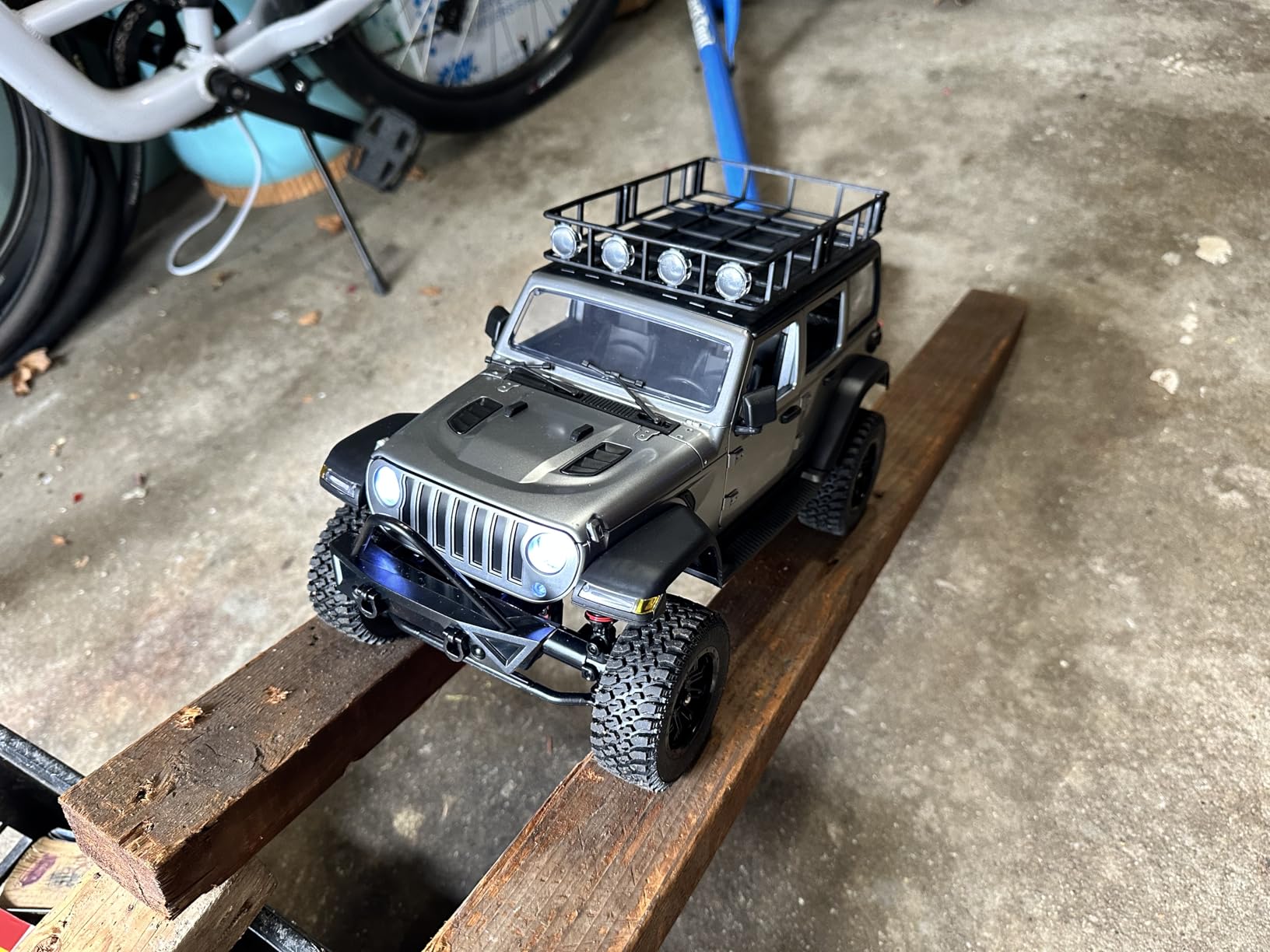 ARRIS MN128 1/12 RC Rock Crawler 4WD Off-Road Jeep RTR Truck customer photo 2