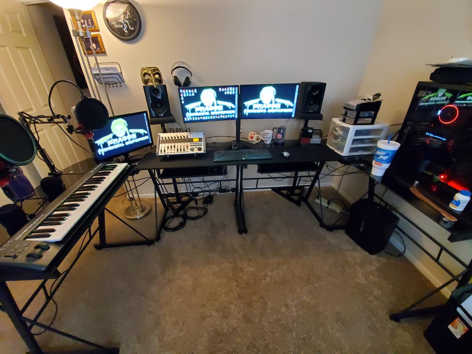 SAIJI Laptop Stand for Desk, Adjustable Standing Desk Riser Up to 20.5
