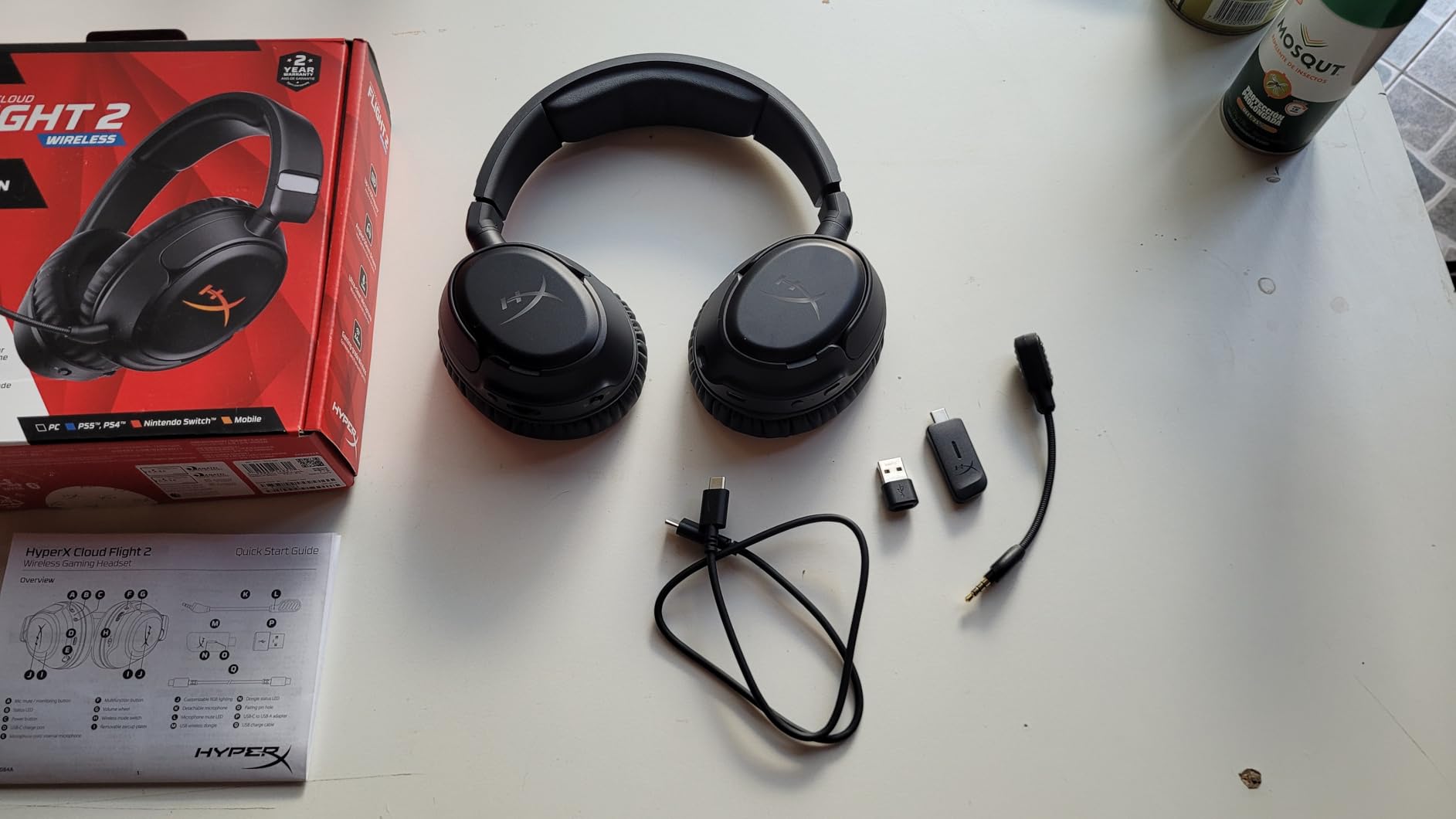 HyperX Cloud Flight 2 – Wireless Gaming Headset, Customizable RGB Lighting with Removable Earcup Plates, up to 100 Hours of Battery Life, 2.4GHz & Bluetooth, Multi-Platform Compatibility - Black customer photo 1