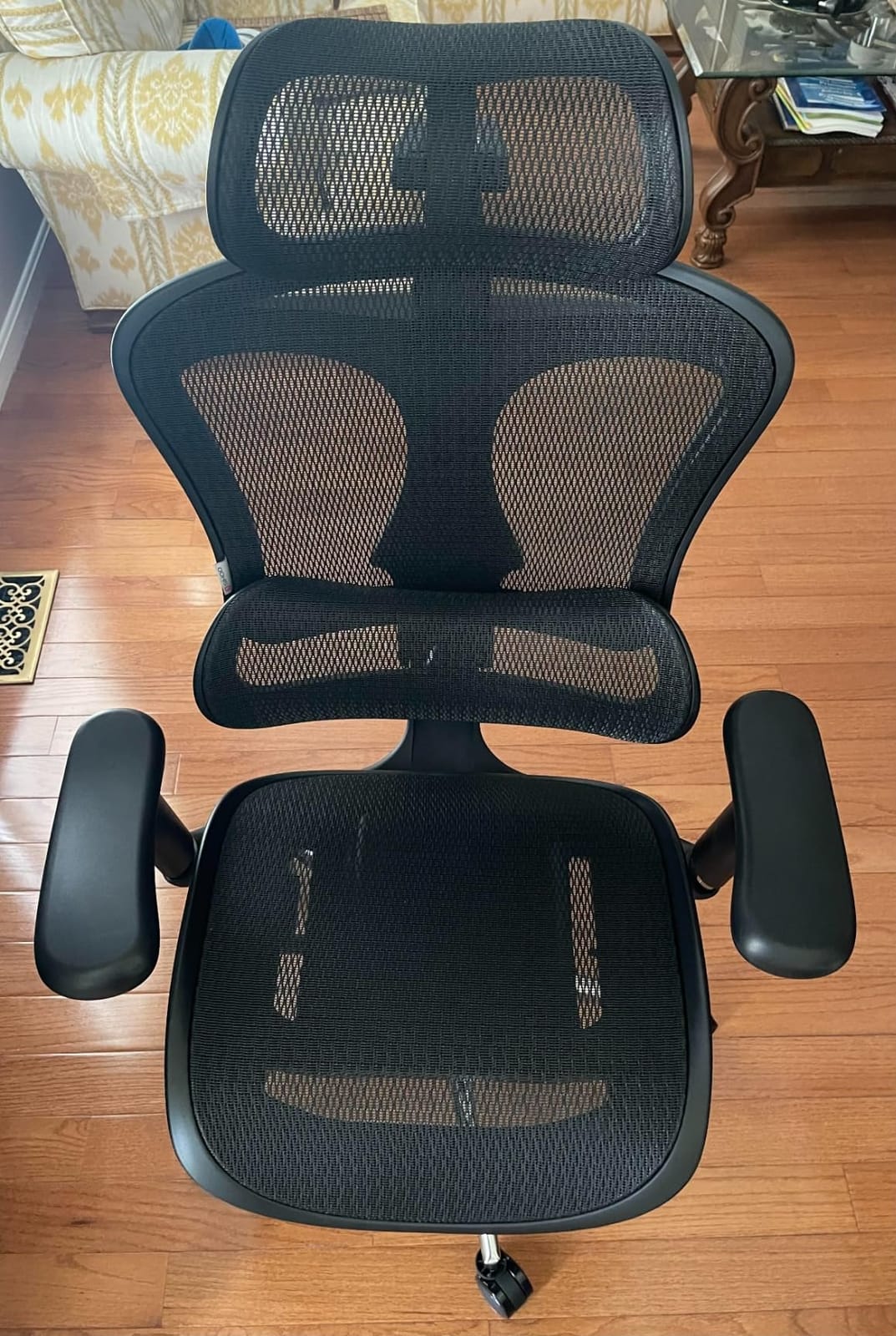 SIHOO Doro C300 Pro Ergonomic Office Chair with Ultra-Soft 6D Armrests customer photo 1
