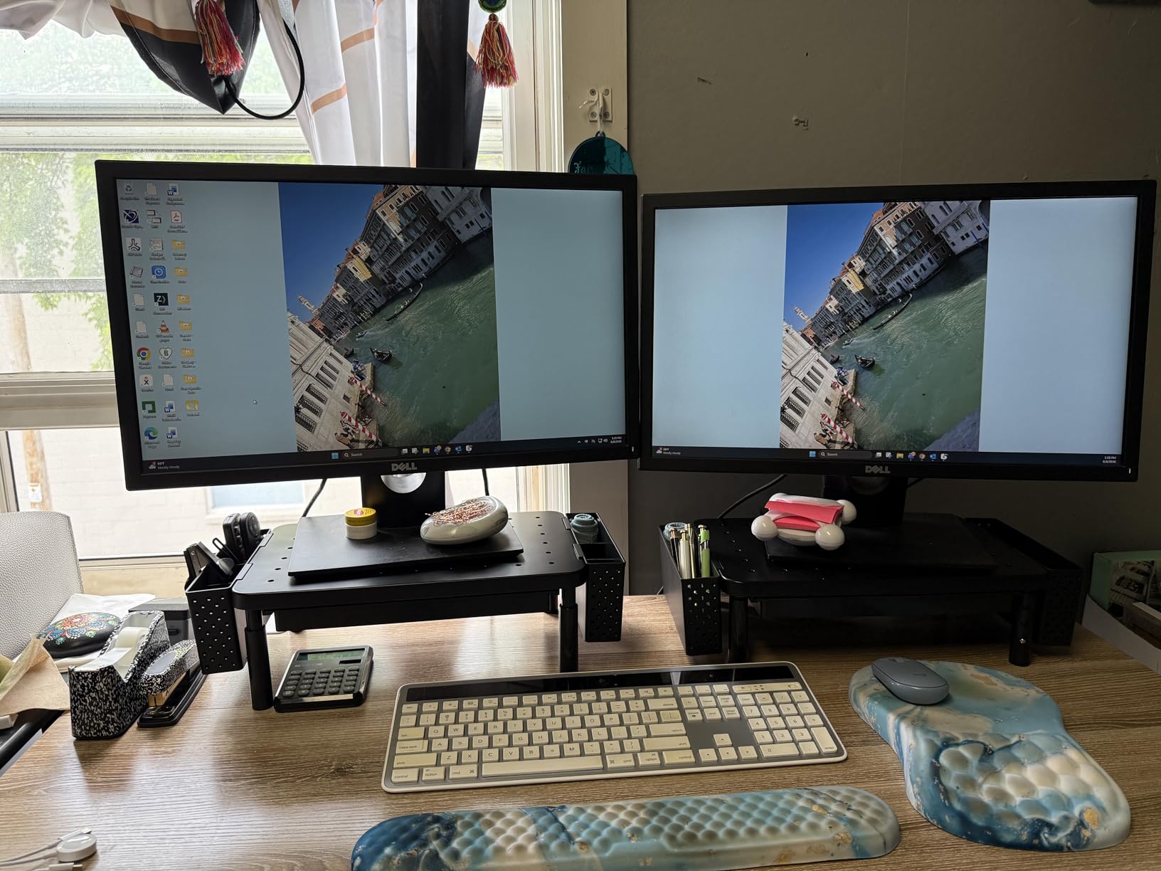 WALI Computer Monitor Stand with Storage and Pen Holder customer photo 1