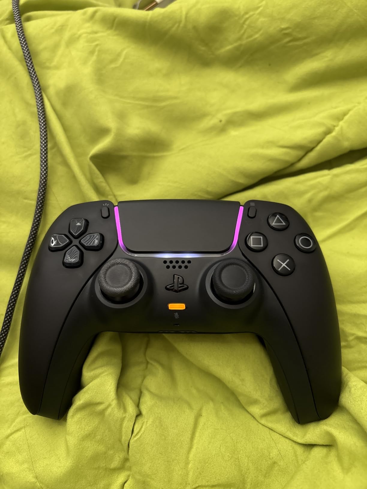 PlayStation DualSense® Wireless Controller – Midnight Black + USB Cable for PC customer photo 1