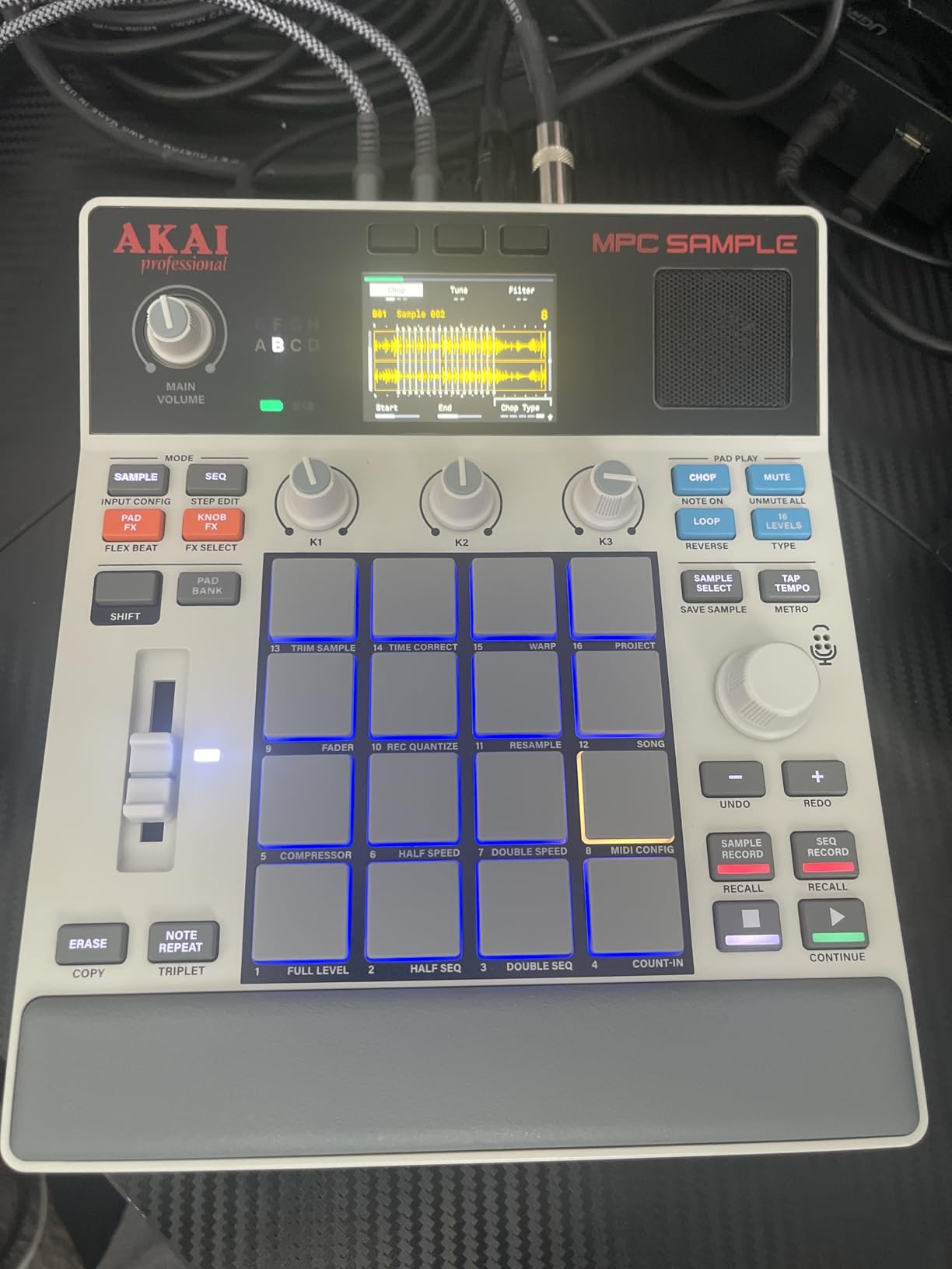 Akai Professional MPC Sample Portable Sampler customer photo 1