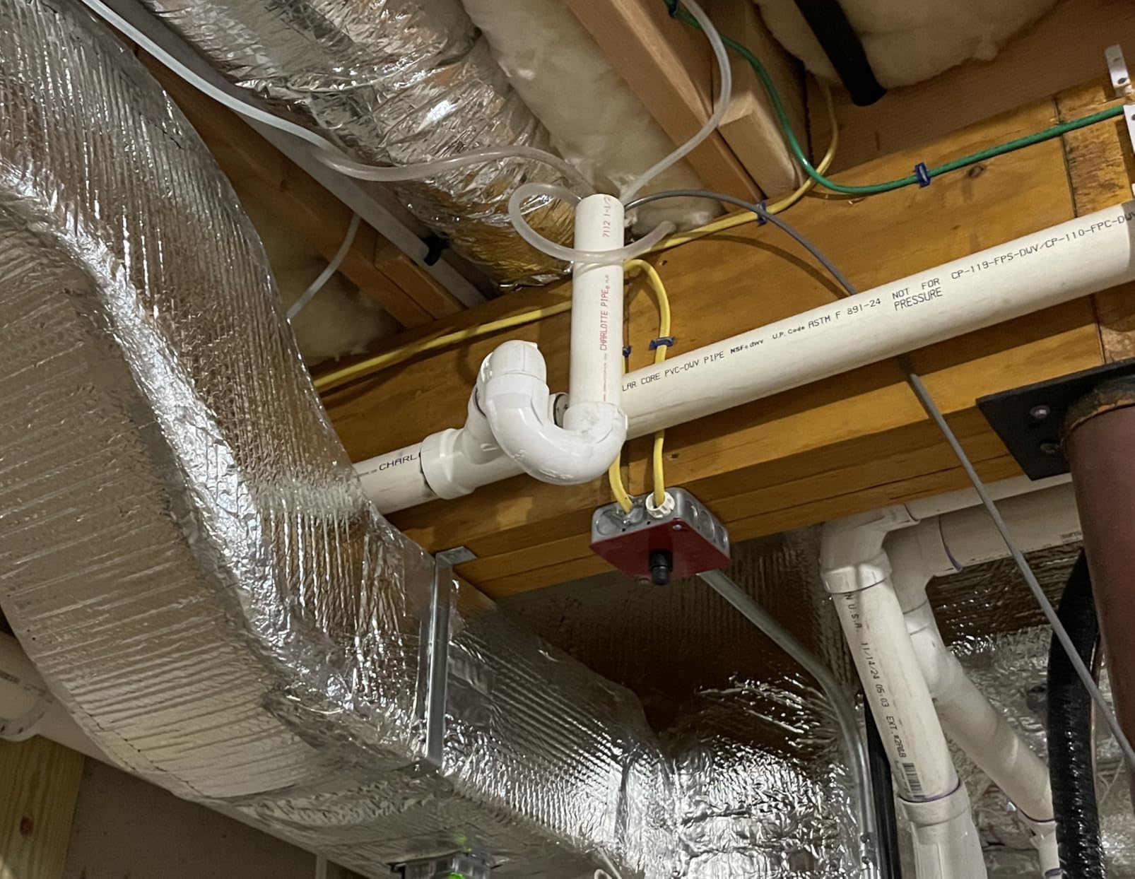 Yaufey 70 Pints Energy Star Commercial Dehumidifier with Drain Hose for 5000 Sq. Ft. Crawl Space, Basement, Industrial, 10-90% RH Humidity Control, 24/7 Continuous Drainage,TUV Certified,5-Yr Coverage customer photo 2
